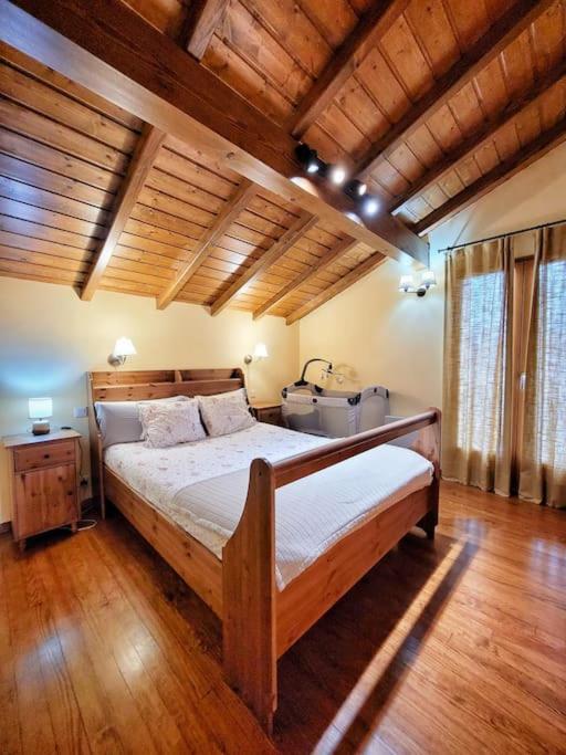 Le Nid Du Bouvreuil Apartment Angoustrine Bagian luar foto